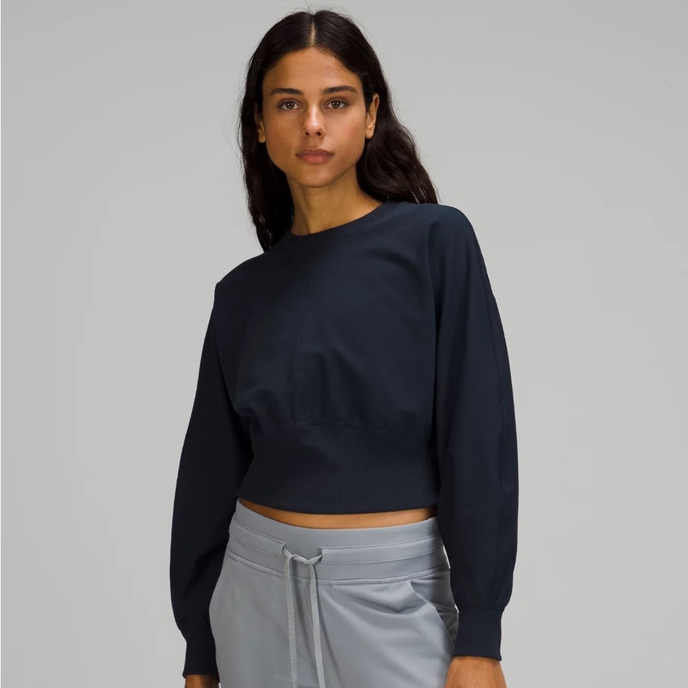 Lululemon LA ribbed waist long sleeve sweater